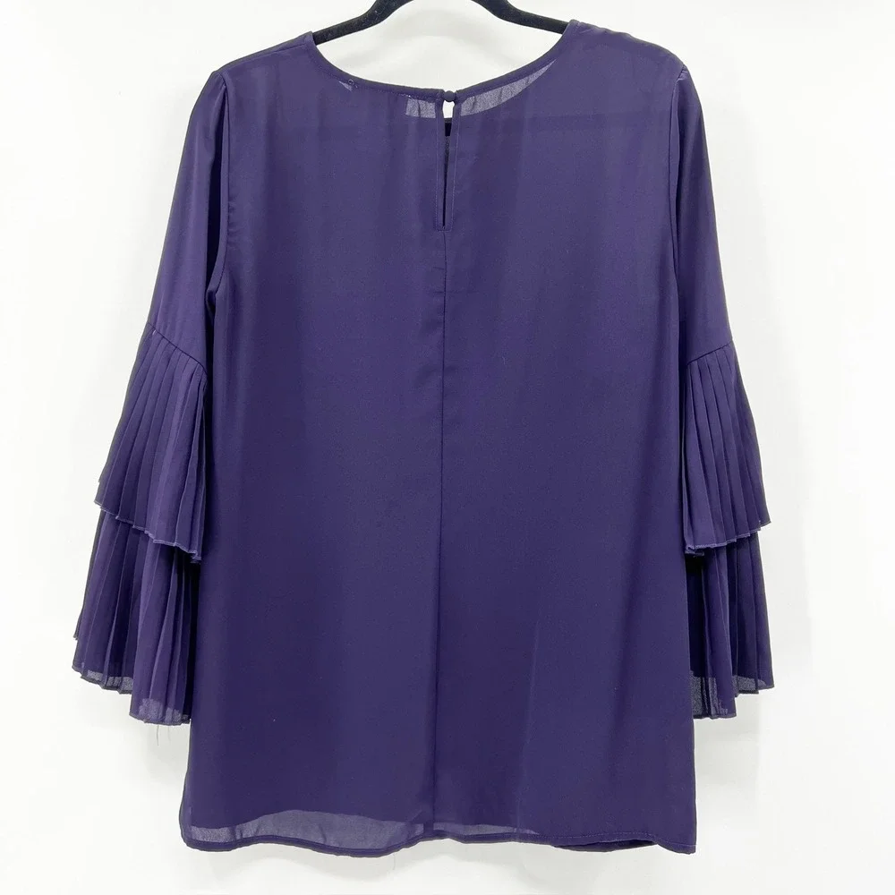 Carmen Marc Valvo Purple Pleated Tiered Bell Sleeve Blouse Top M RN93178 - Picture 2 of 3
